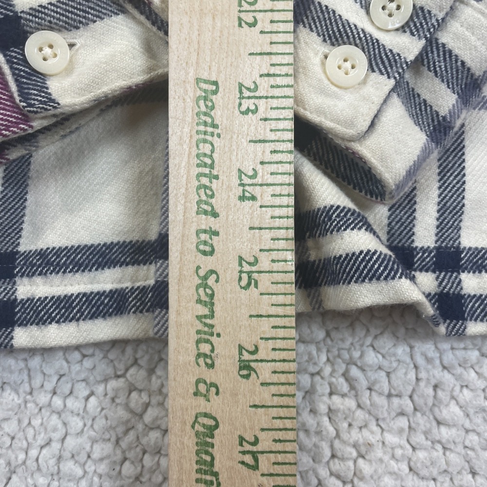 Patagonia Flannel Shirt Womens 4 White Plaid Organic Cotton Button Up 0217 - Picture 4 of 8
